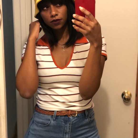 Meet your Posher, Karita - Picture 3 of 3